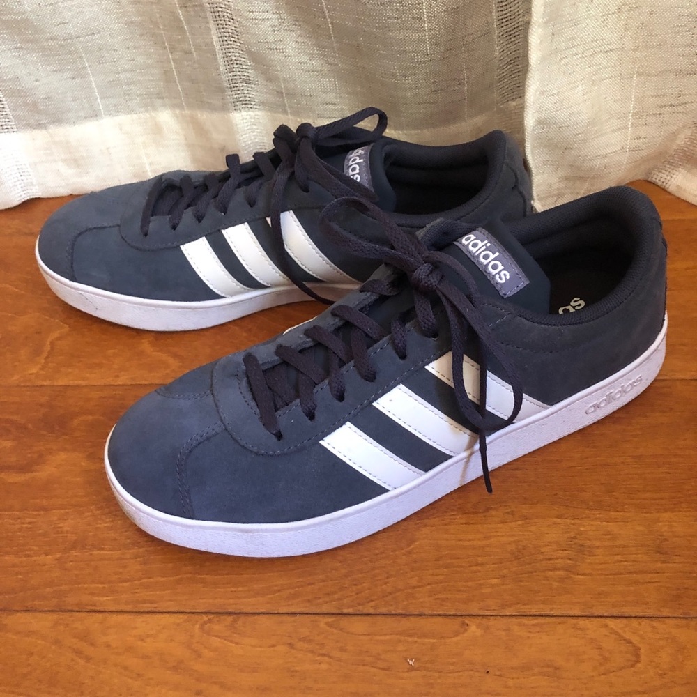 Navy Gazelle Adidas